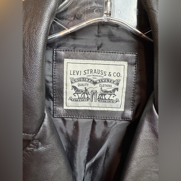 Levi’s Black Vegan Leather Moto Jacket XS Biker Motorcycle Zip Faux Leather - Picture 9 of 9